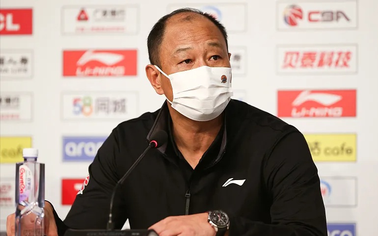 丹吉洛拉塞尔？这位32岁的老将似乎变得不可阻挡