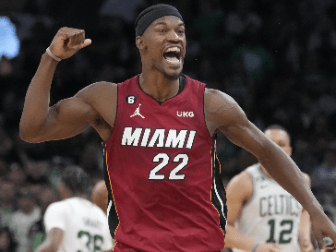 nba历史得分排名_热火队的阿德巴约得到23分和9个篮板