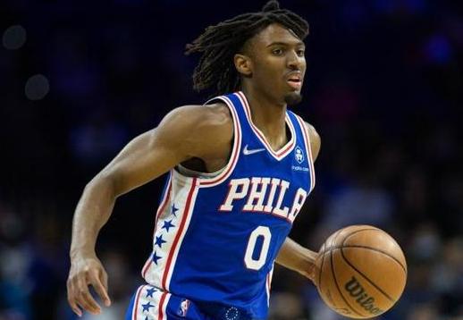 nba 比分：他目前有可能续约的是5年1，现在哈登可能还没有到一定能够夺冠的程度