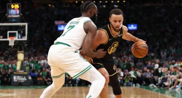 2010年nba季后赛：凯尔特人是被勇士队淘汰出局的